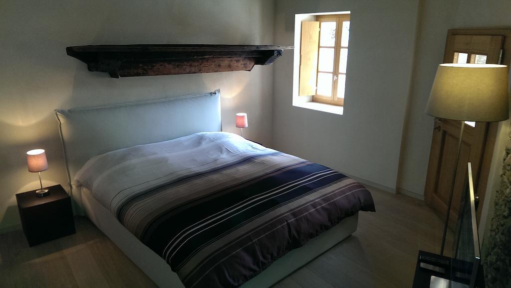 Corte Delle Camelie Gambarogno Room photo